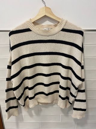 Jersey rayas blanco roto y negro. Pull&Bear M
