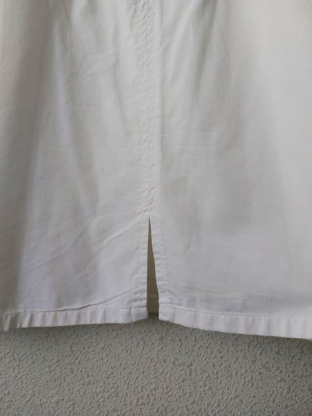 Vestido corto blanco de tirantes