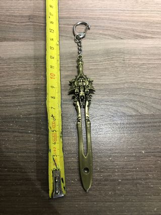 Espada llavero de god of war