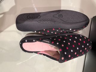 Zapatillas estar por casa súper cómodas talla 40