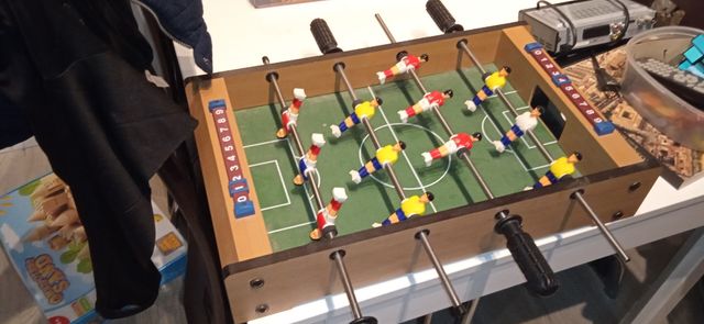 futbolín de madera seminuevos