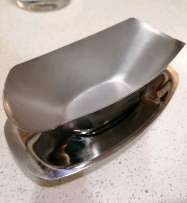 salsera acero inoxidable 18/10 Magefesa