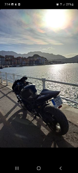 SUZUKI GSXR 1000 IMPECABLE