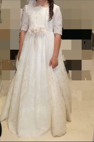 traje de comunión niña con un solo uso
