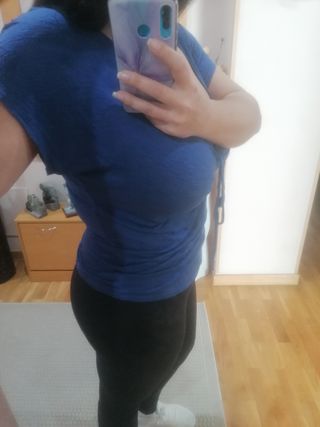 camiseta azul