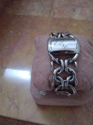 Reloj Donna Karan