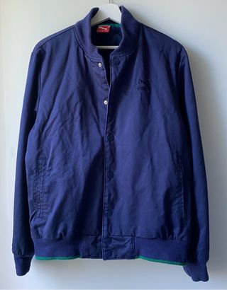 Cazadora bomber Puma azul marino. Talla M.