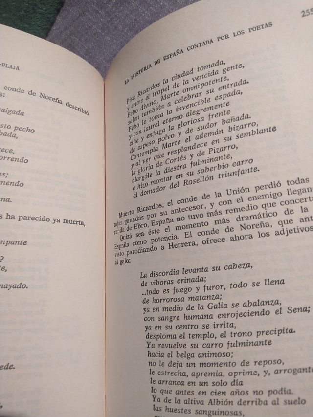 Historia de España contada por los poetas de Diaz