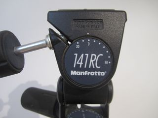 tripode MANFROTTO