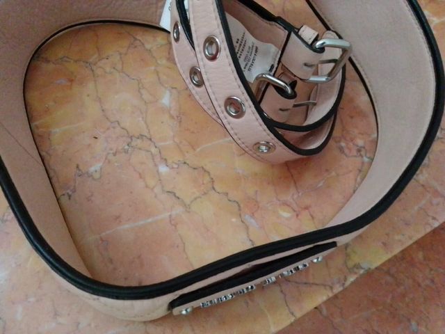 Cinturón de piel Bimba y Lola