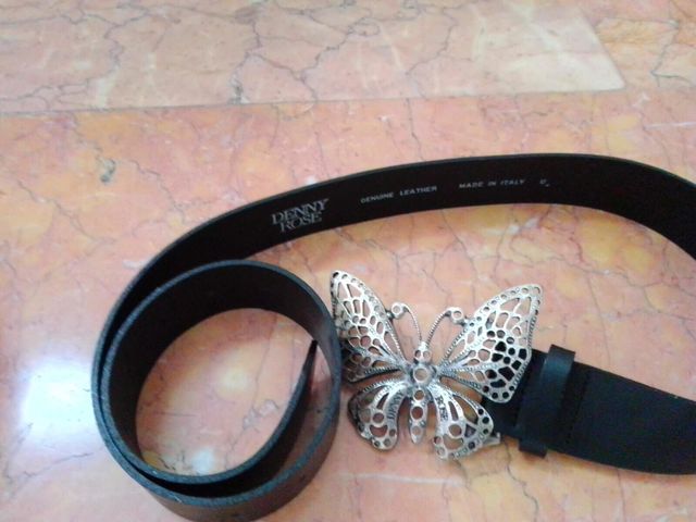 Cinturón de cuero de Denny Rose