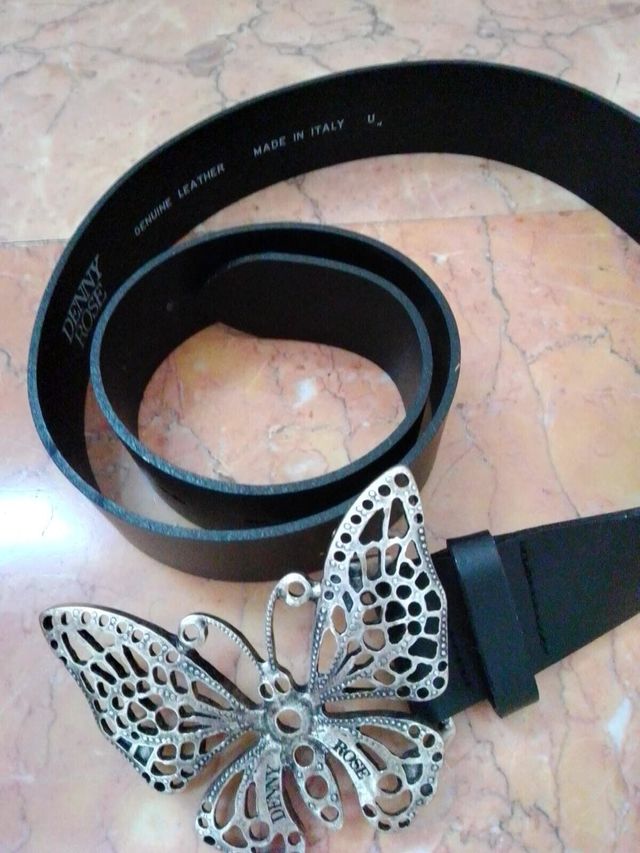 Cinturón de cuero de Denny Rose