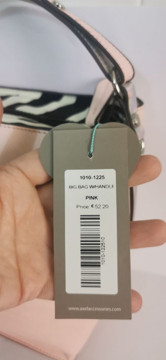 Bolso bandolera de Axel nuevo.