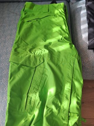 PANTALÓN TÉCNICO Y CHAQUETA, REGALO OTRO PANTALÓN