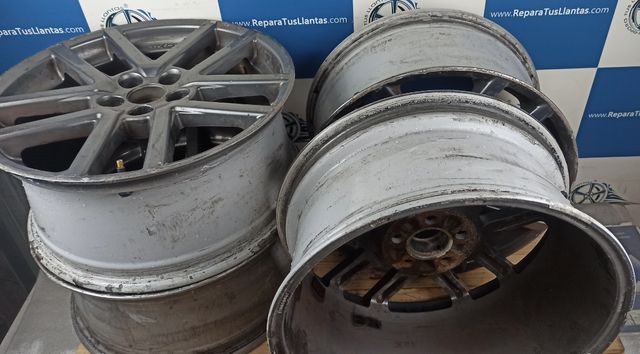 Juego 4 Llantas O.Z - 8Jx18H2" - ET46 - 39002001