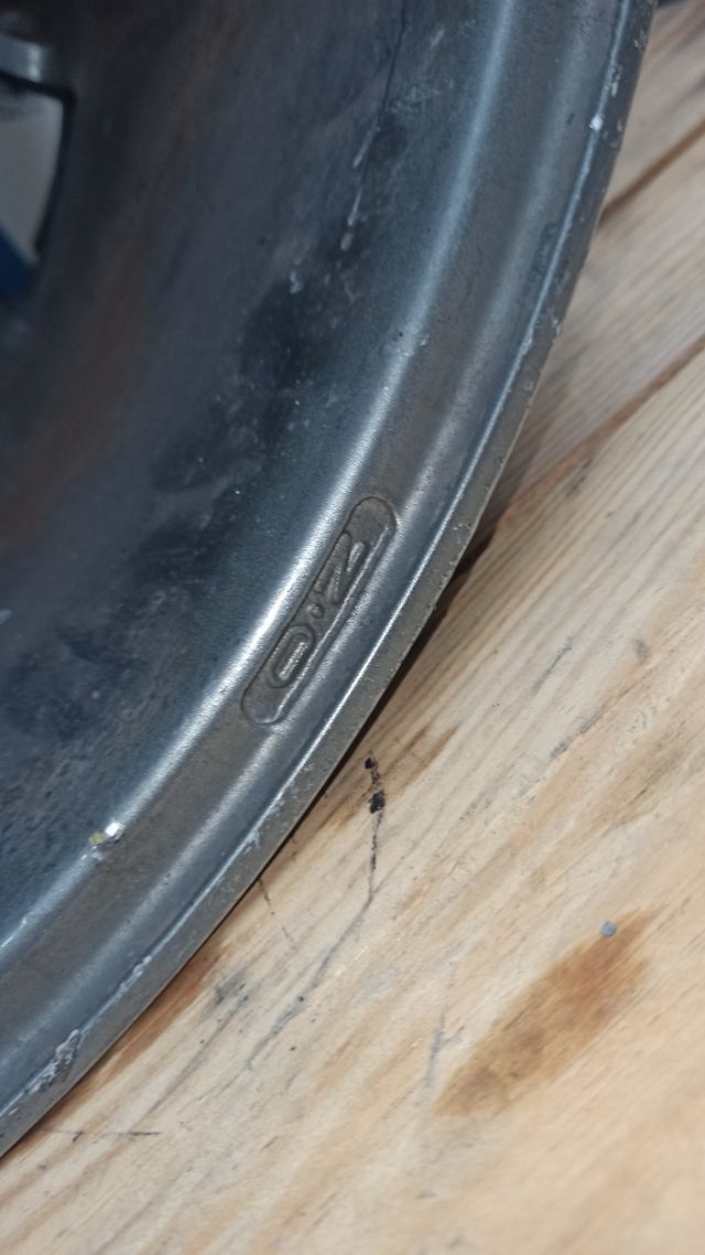 Juego 4 Llantas O.Z - 8Jx18H2" - ET46 - 39002001