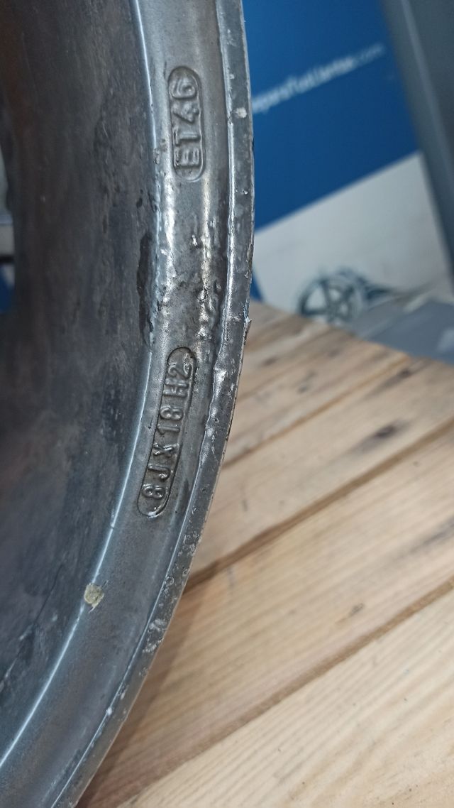 Juego 4 Llantas O.Z - 8Jx18H2" - ET46 - 39002001