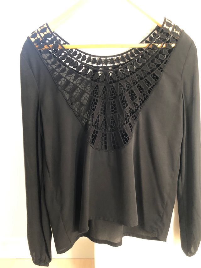 Blusa negra
