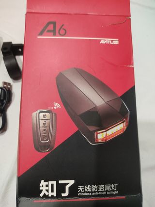 Alarma para bicicleta y luz de balizay