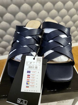 Sandalias tacón mule 6cm Cortefiel azul talla 37