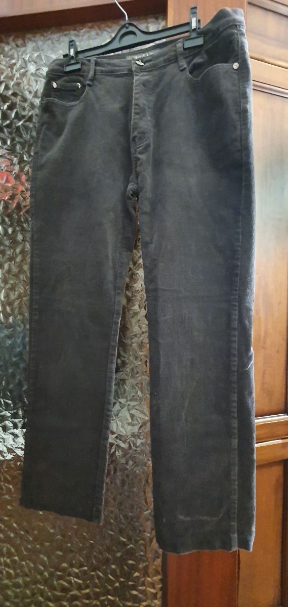 pantaloni in velluto a coste fini