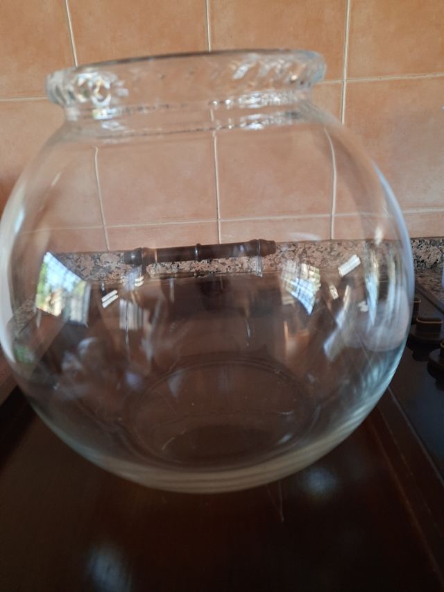 peça decorativa em vidro 