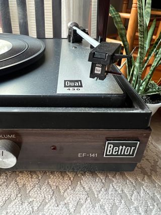 Toca Discos Vintage Bettor