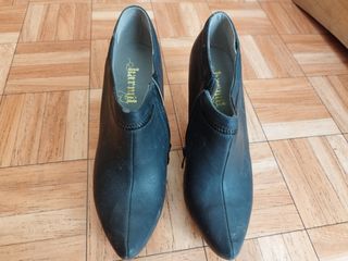 Botines negros