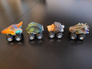 Coches con cabeza de animal