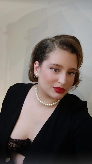 Peluquera de Señoras a Domicilio.