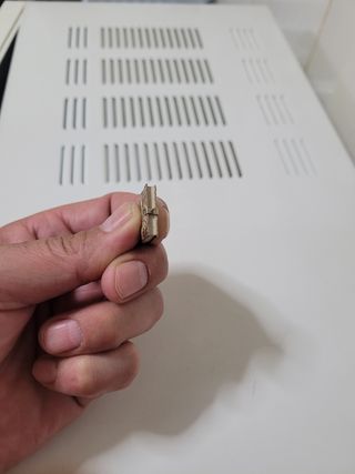 LIBRITO MINIATURA UNO DE LOS MAS PEQUEÑO DEL MUNDO