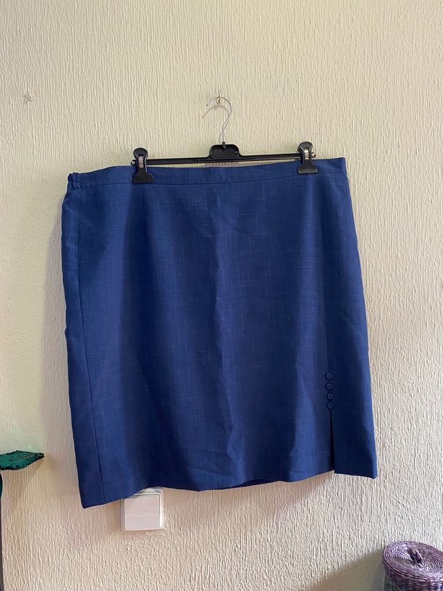 Falda azul - José pichel 