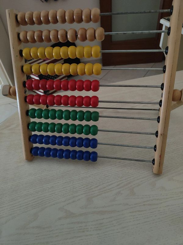 Abaco in legno per bambini