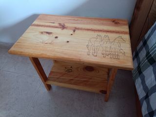 Mesa de noche personalizada 