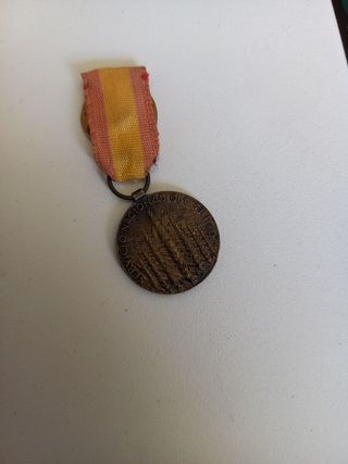 medalla antigua época Franco