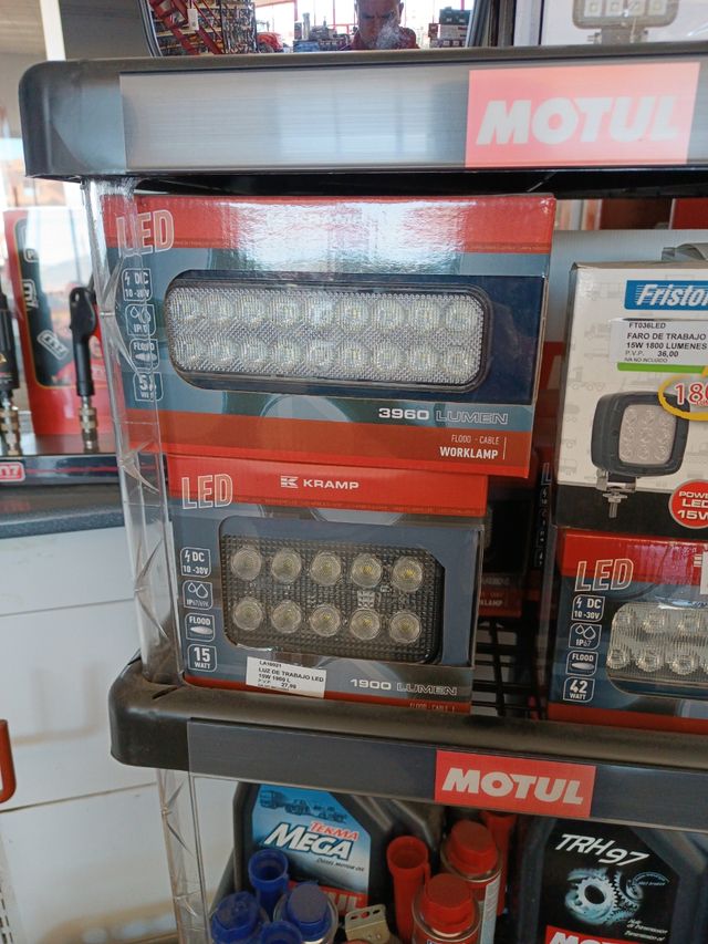 Pilotos led y faros de trabajo