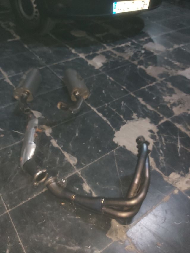 tubo de escape original yamaha r1 crossplane