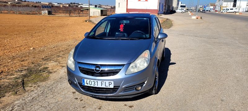 Opel Corsa 2007 - foto 1