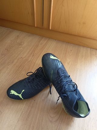 Botas de fútbol Puma