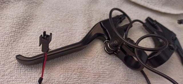 Manetas de freno eléctricas negras para Ebike