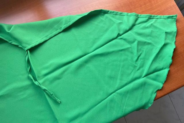 Disfraz de campanilla con vestido y capa