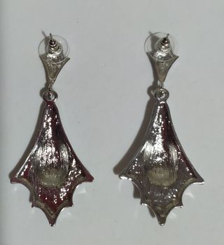 Pendientes largos plateados a estrenar con regalo