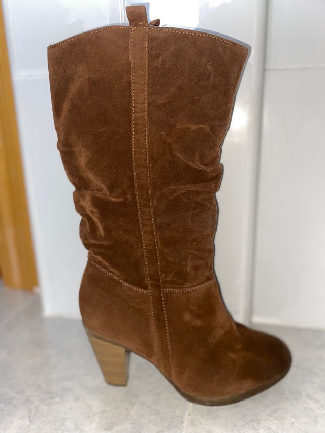 Botas altas de tacón