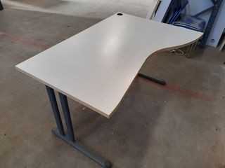 Mesa escritorio despacho con ala. Ref M48P