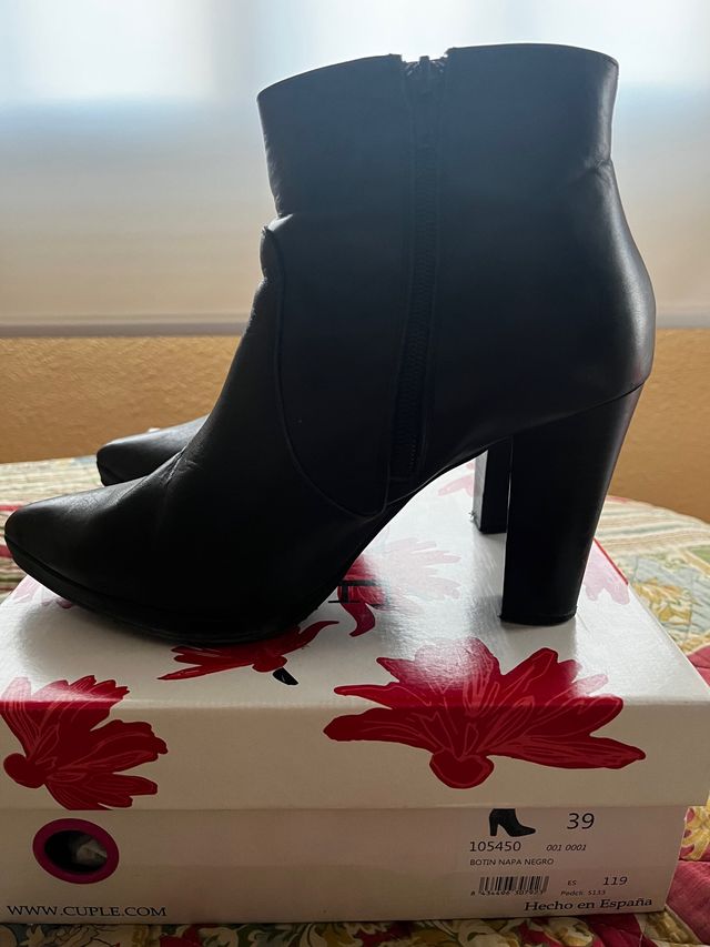 Botines de piel  Cuplé 39