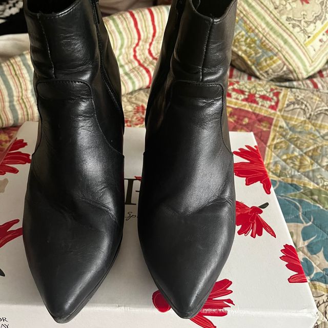 Botines de piel  Cuplé 39