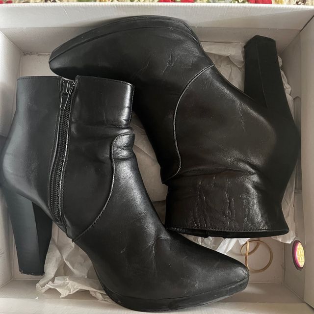 Botines de piel  Cuplé 39