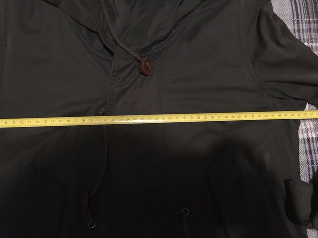 Parka verde caqui con chaleco desmontable