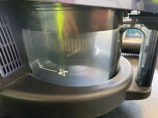 Aspiradora Taurus Dynamic 1600