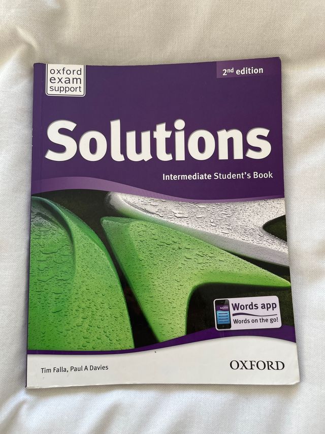 Libro inglés solutions